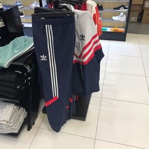 Mens original Adidas woven track jacket and pants.